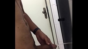 Pissing #10