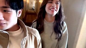 Part1 A date in the city with a tall, big-breasted