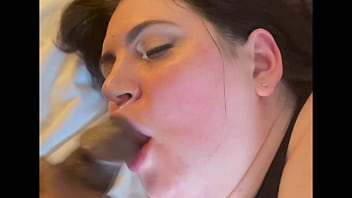 Cum thirsty bimbo bbw succulent samantha devours a bbc for