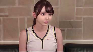 The cutest 18-year-old tennis player in Japan