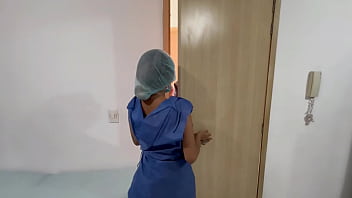 BEAUTIFUL LATINA GIVES HAPPY ENDING MASSAGES, WHAT A GOOD FUCK