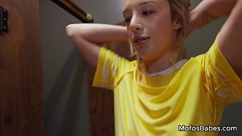 Sexy and skinny blonde teen slut suck and fuck huge