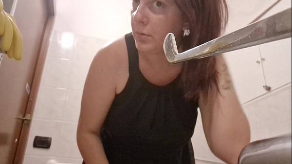 Heartfelt Laughter: Nicoletta's Compilation of Awkward Moments in Public Restrooms