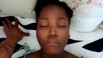 Babe Doing Her Sexy Homemade Sexual Activities On Boyfriend Dick