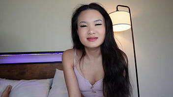 Sexy Asian Step-Sis Sakura Lin Seduced Me