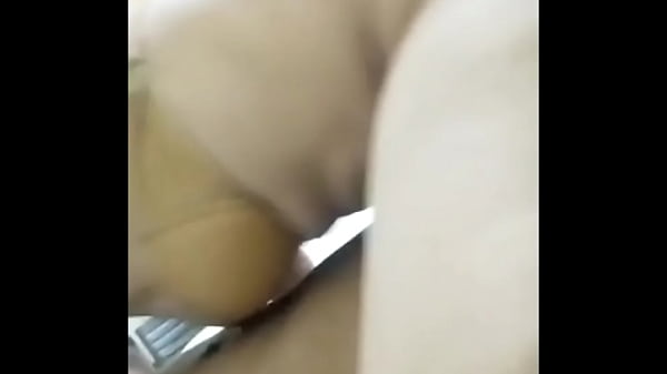 Indonesian porn asks for service before going to work