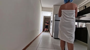 I fuck the pizza delivery man