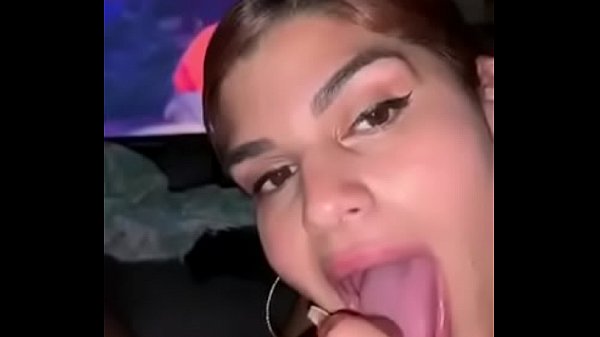 Phoenixxstarr Office Slut sucks her boss&rsquo;s dick