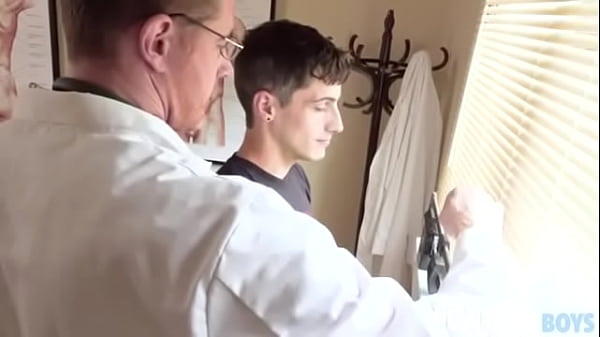 Funsizeboys-fsb0035-gay-size-difference-microphilia-tubecut-10m-