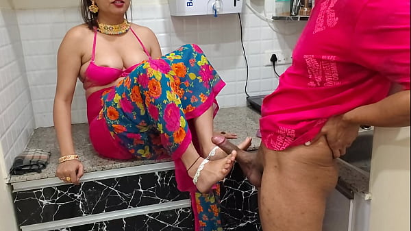 Stepson ask her stepmom Female condom tutorial and pussy creampie