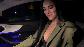 Risky blowjob and sex in the cinema on the first