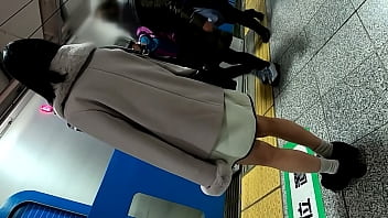 Followed N-chan with dark hair and beautiful legs, who lives