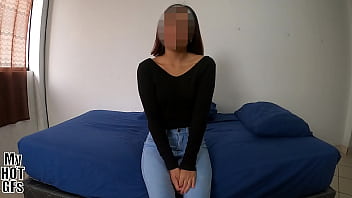 Please put it in me, my pussy is really wet!