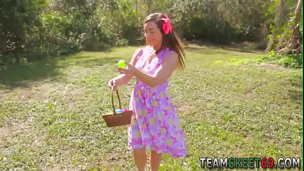 Tiny teen gets facial