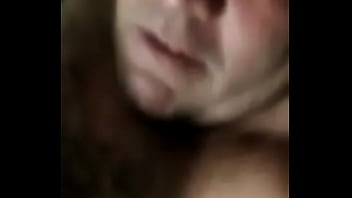 19-year-old girl loves crown whenever she's wet, she calls tiuzao