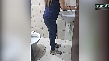 Sex for real money: a foreign immigrant recently arrived from