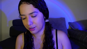 HI I'M ELENA I'm home alone want to see my