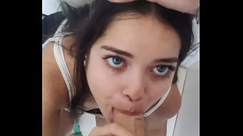 Little rich girl Debora Prado wanted to suck a dick