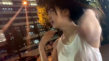 Seriously seducing a beautiful married woman while she was running