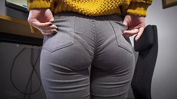Hot Secretary In Tight Jeans Teases Ass With Visible Panty