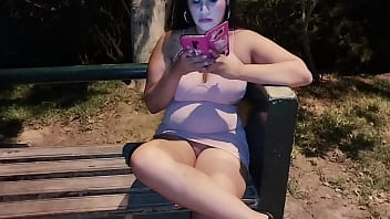 Cassandra is abandoned by her boyfriend and shows off to