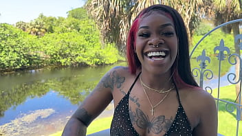 Harmony Barz fucks her white neighbor