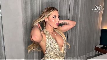 Gifted foreigner fucks hot Brazilian woman after discovering the power