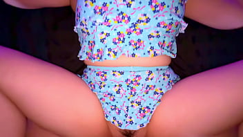 Can't hold it in!! Cum inside a beautiful girl in