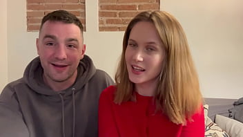 Hot College Chick Takes Raw Big Dick and Massive Cumshot