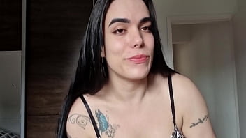 I sucked the motoboy and let him not come in