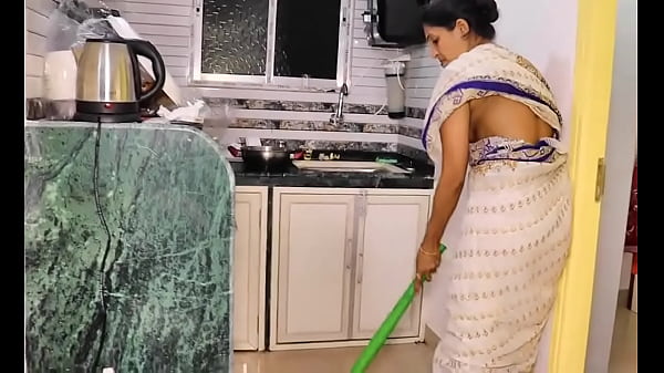 Desi Maid Fucked Hard In A Lonely House By Young