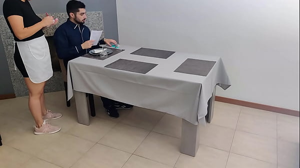 Waitress with creamy pussy gets an internal cumshot under the