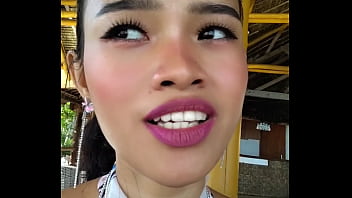 Beauty speech and showing off huge "dead dick" style dildo