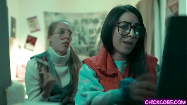 Nerd lesbian teens Cadence Lux and Serena Blair are doing