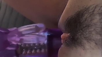 Waiting for a good cock I spread my pussy with