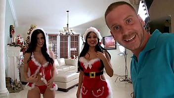 BANGBROS - Bubble Butt Christmas Special Featuring Rebeca Linares &