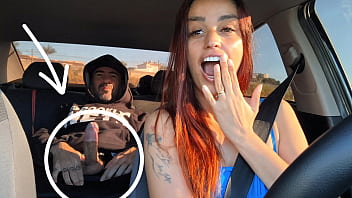 Slutty app driver caught passenger masturbating from behind and fucked