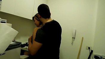 I WENT TO MY FRIEND'S AND I MEET THE WHORE