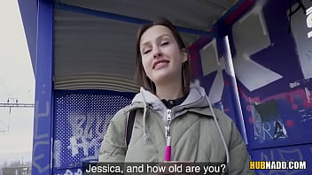 Bubble butt hottie Jessika Night is fucked by Erik Everhard