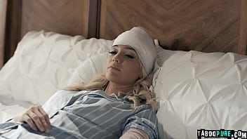 Kayley Gunner having an affair with her best friend Kenna