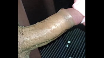 Kissy: Blowjob and then sex! I fill her entire entrance