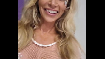 Met a Stranger on the Dance floor and took off