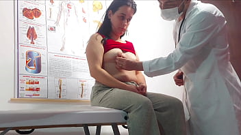 Gynecologist sticks finger in ass and fucks patient!