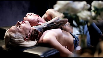 Hot Blonde MILF Get Fucked During A Real Photoshoot -