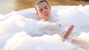 Jacking Off Until I Cum at the Motel