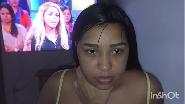 My girlfriend and her crazy jealous annoy me so much