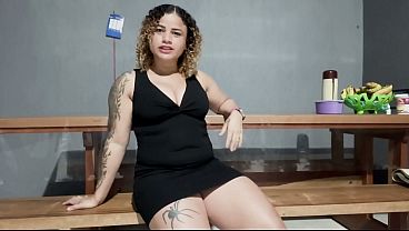 Looking for men with big dicks to fuck me. While