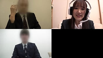 My boyfriend played a prank during a remote meeting with