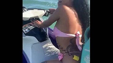 Young slut left her husband on the beach and had