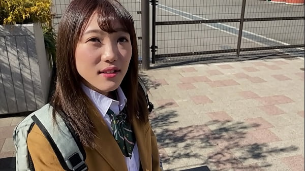 Friendly sex ; rutting and pleasure-seeking while watching porn.